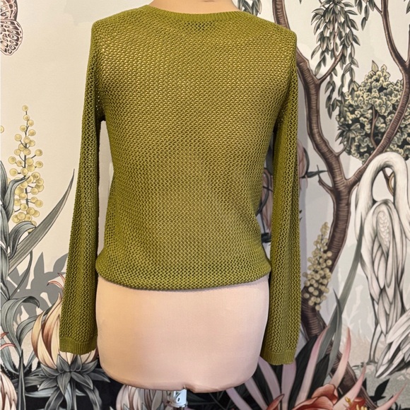 3D Knit Mesh Uniqlo Sweater, Olive, Size Small - Picture 4 of 6